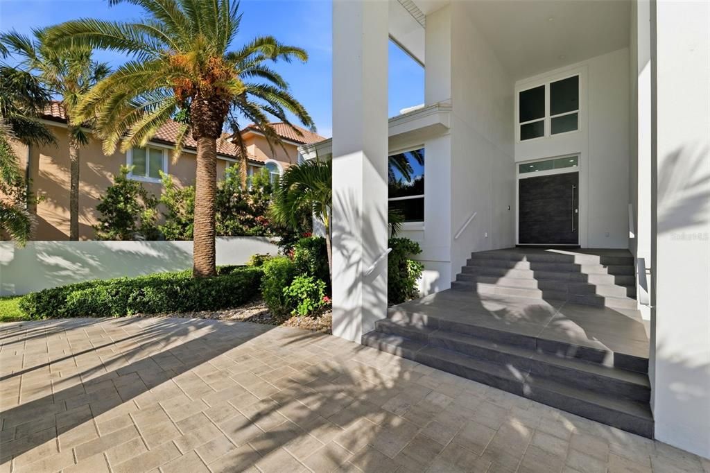 For Sale: $8,799,000 (4 beds, 4 baths, 3584 Square Feet)