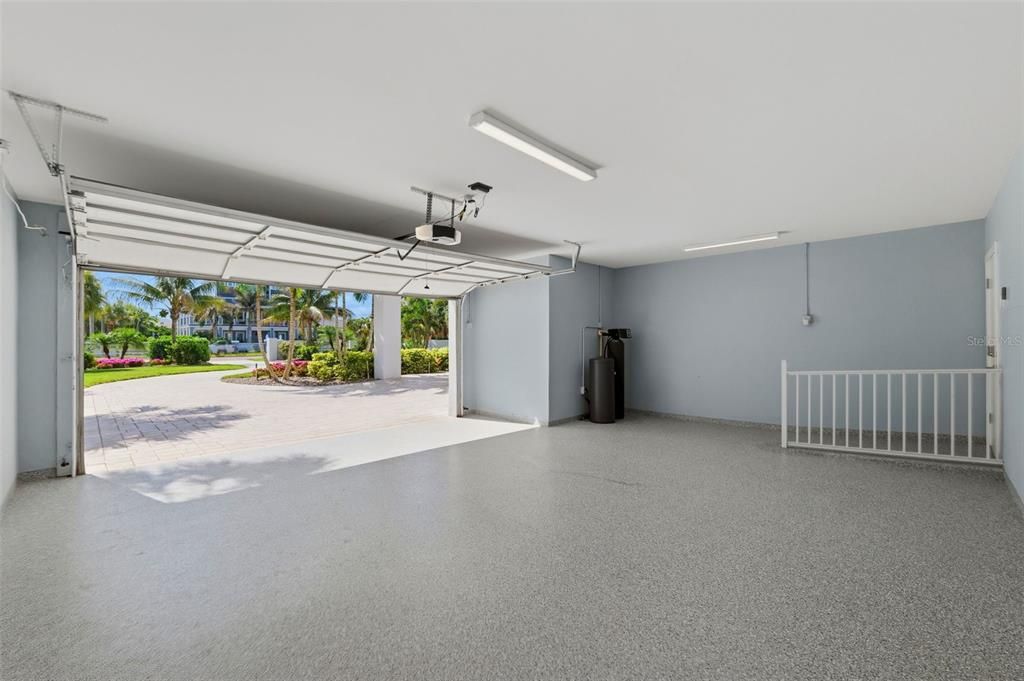 For Sale: $8,799,000 (4 beds, 4 baths, 3584 Square Feet)