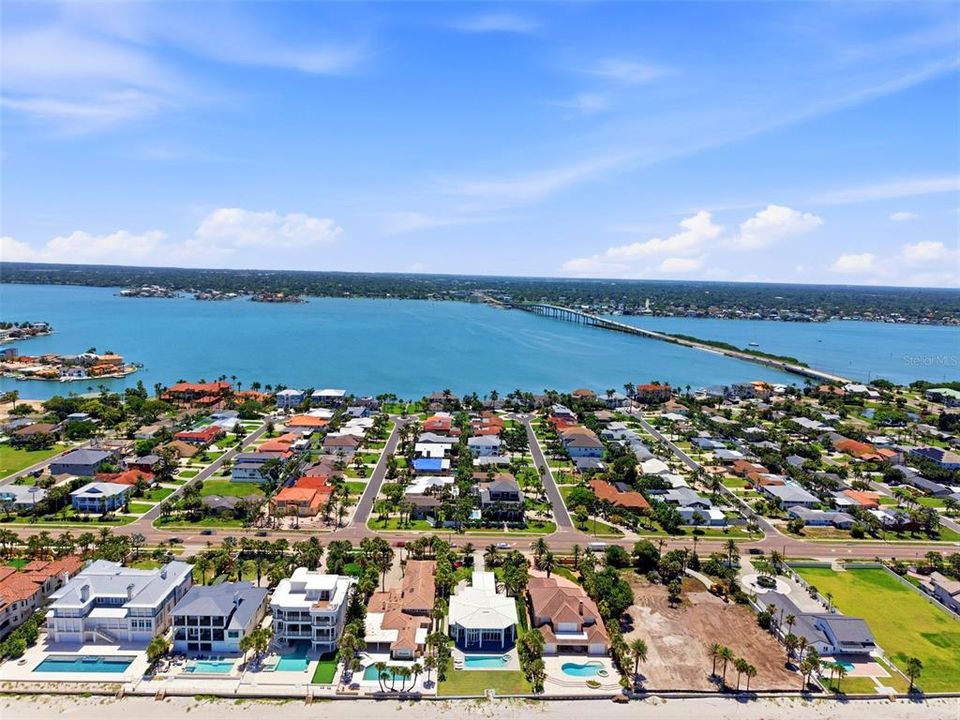 For Sale: $8,799,000 (4 beds, 4 baths, 3584 Square Feet)