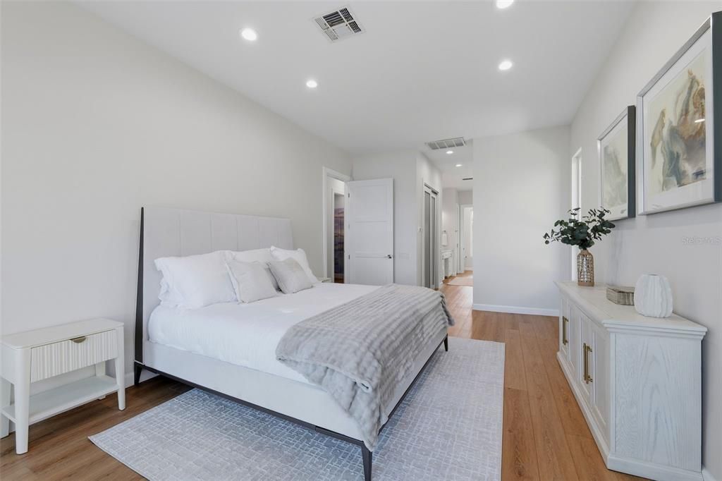For Sale: $8,799,000 (4 beds, 4 baths, 3584 Square Feet)