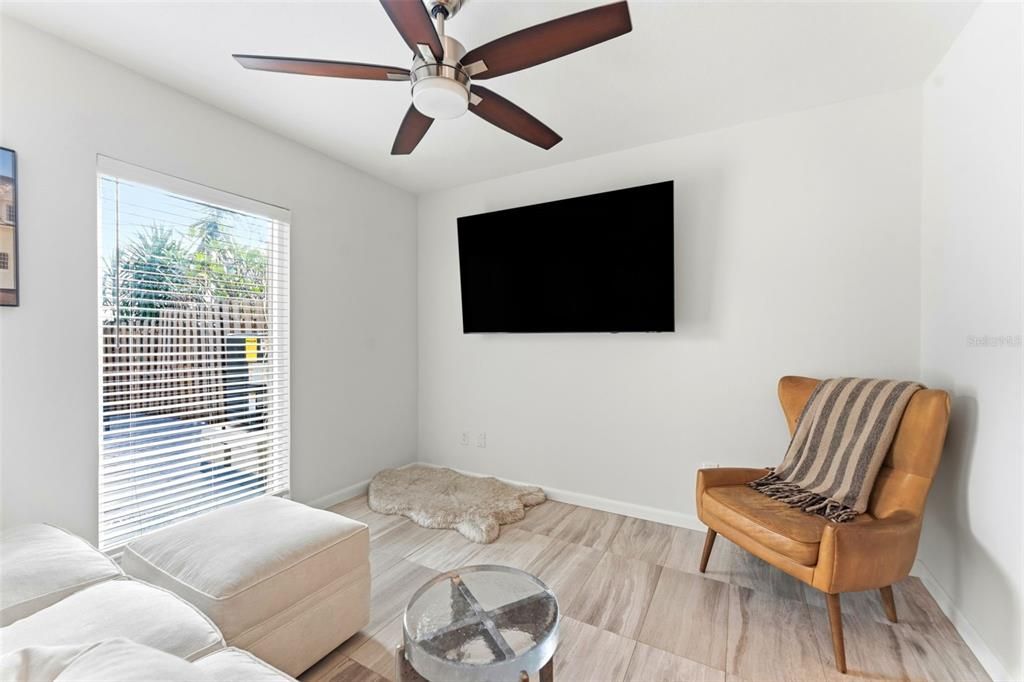 For Rent: $3,600 (2 beds, 2 baths, 1376 Square Feet)