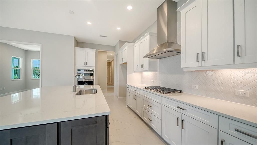 For Sale: $747,990 (3 beds, 2 baths, 2309 Square Feet)
