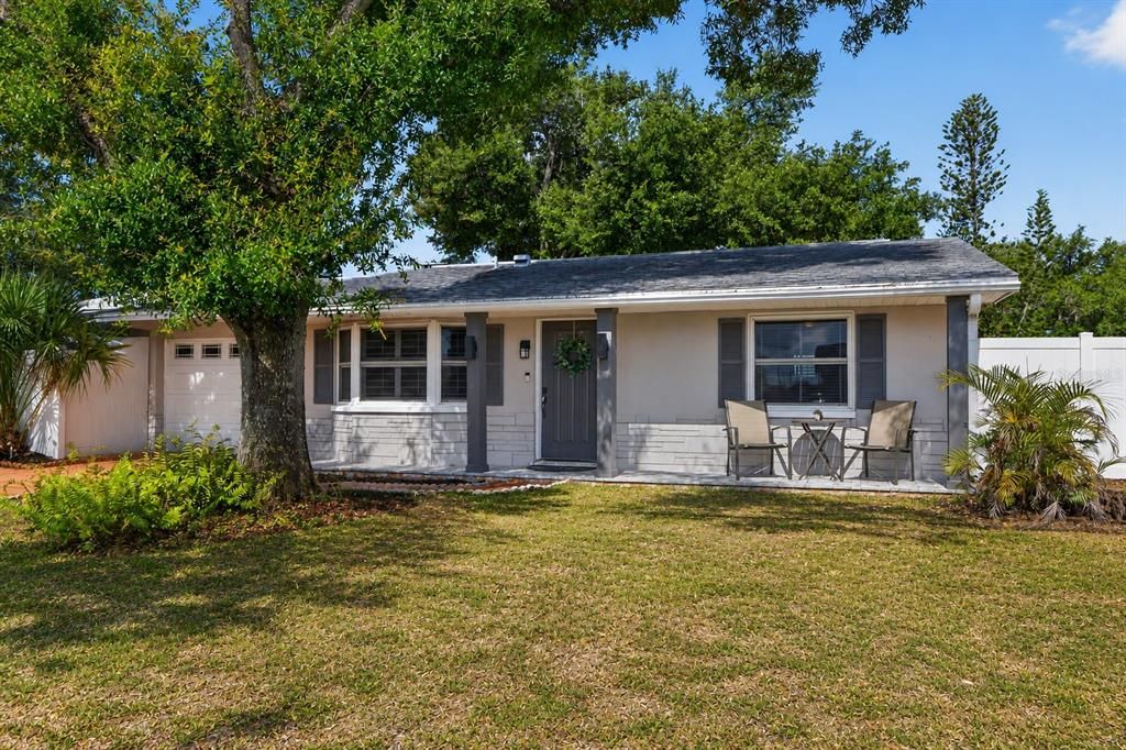 For Sale: $489,000 (3 beds, 2 baths, 1412 Square Feet)