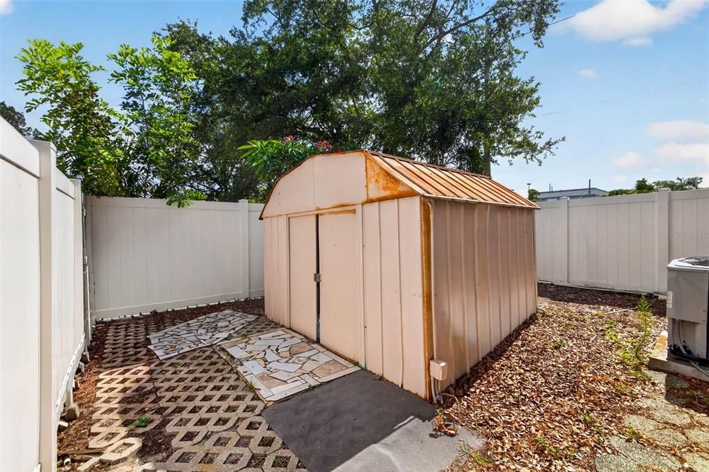 For Sale: $489,000 (3 beds, 2 baths, 1412 Square Feet)