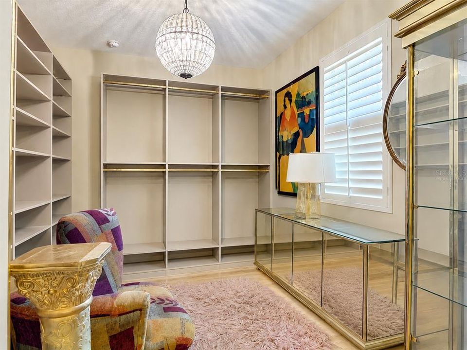 For Sale: $425,000 (3 beds, 2 baths, 2246 Square Feet)