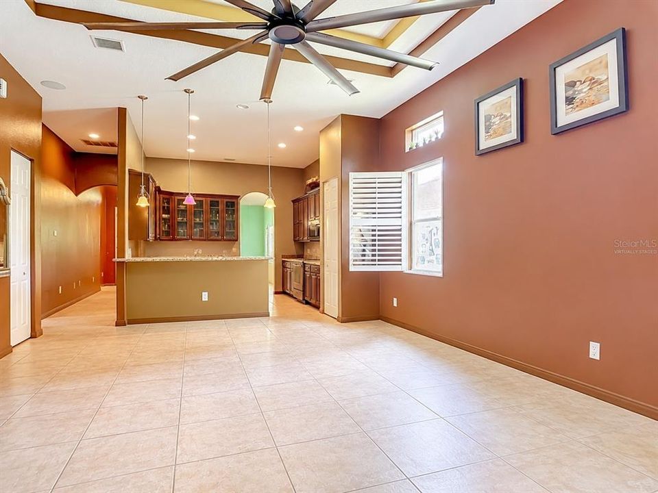 For Sale: $425,000 (3 beds, 2 baths, 2246 Square Feet)