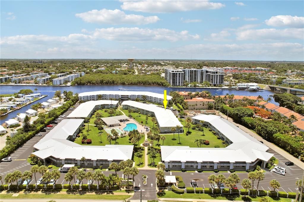 For Sale: $339,000 (2 beds, 2 baths, 1088 Square Feet)