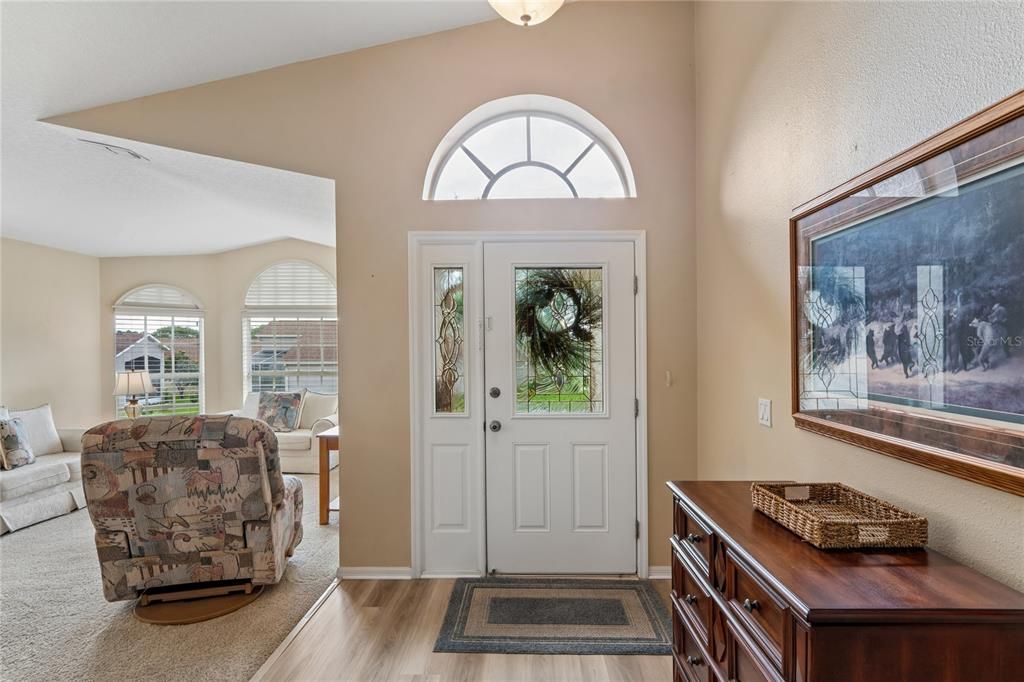 For Sale: $299,000 (3 beds, 2 baths, 1975 Square Feet)