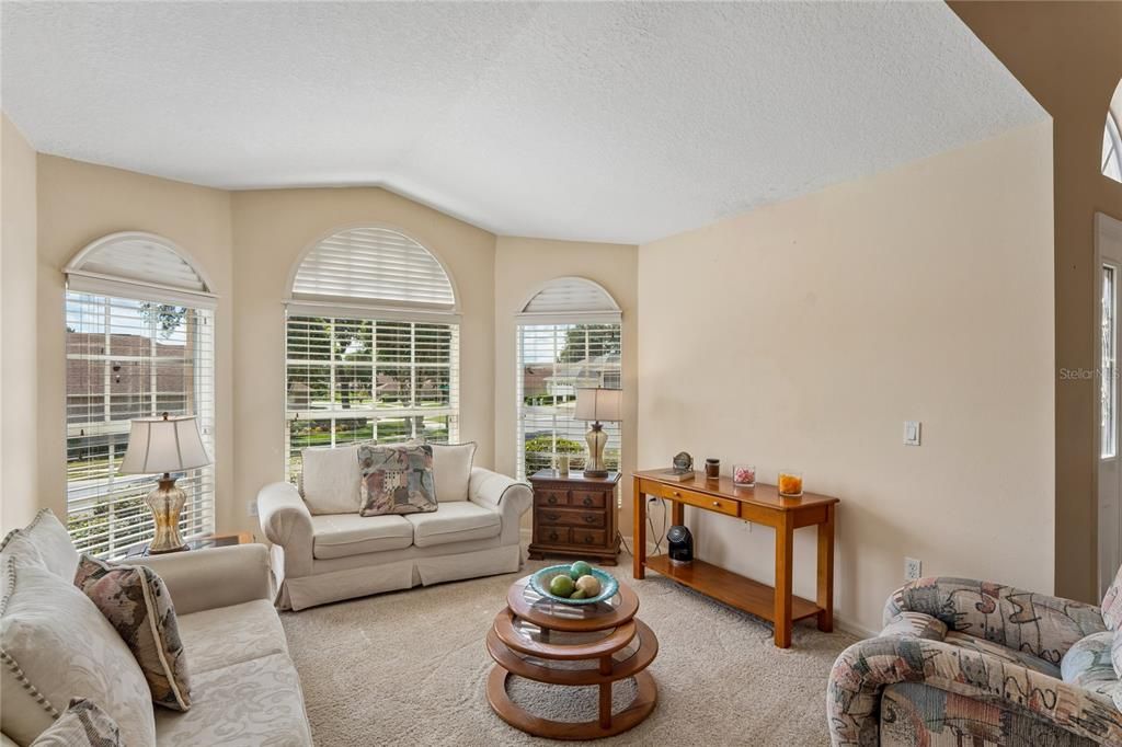For Sale: $299,000 (3 beds, 2 baths, 1975 Square Feet)