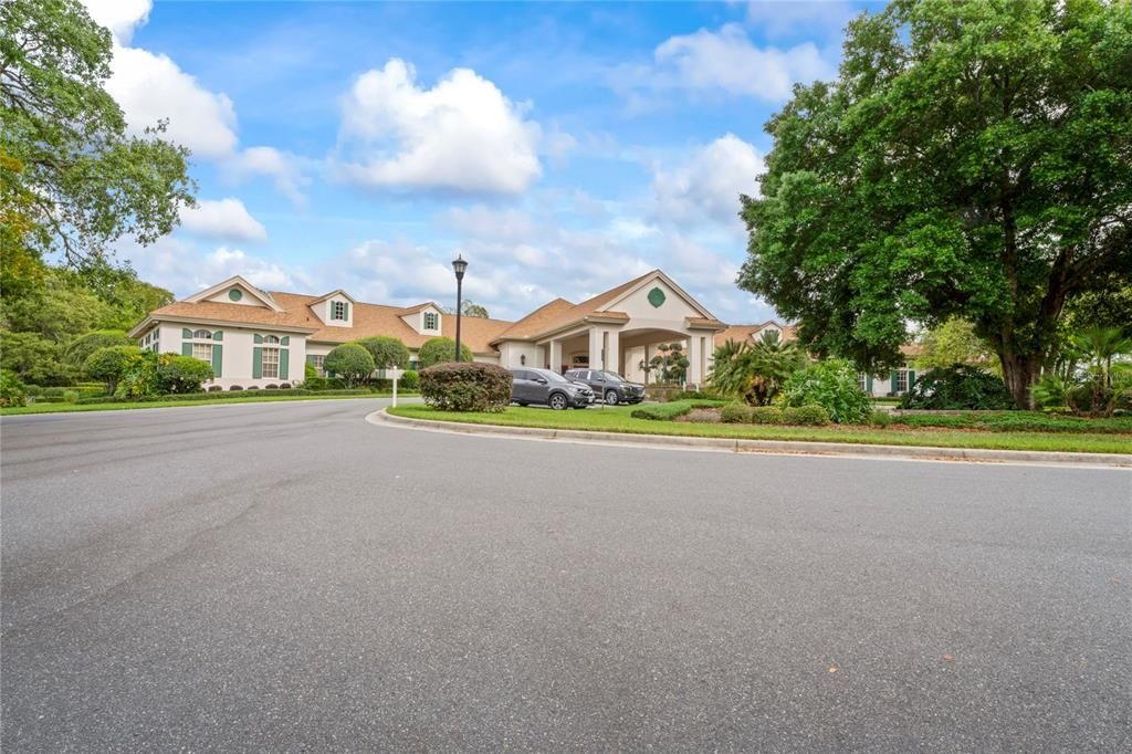 For Sale: $299,000 (3 beds, 2 baths, 1975 Square Feet)