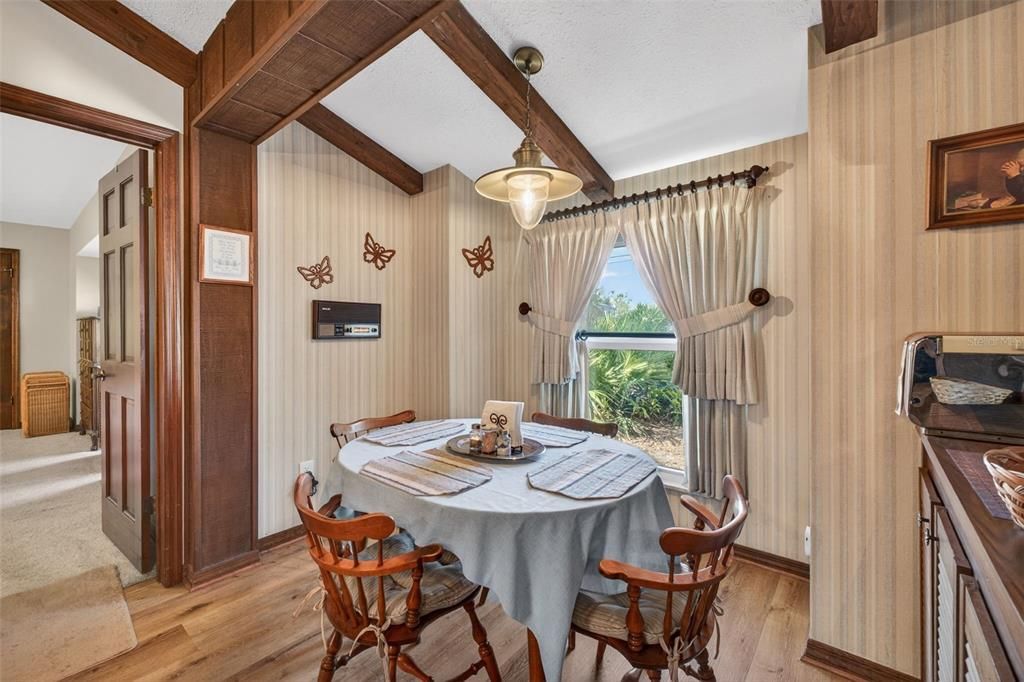 En Venta: $435,900 (3 camas, 2 baños, 1757 Pies cuadrados)