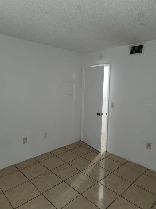 En Renta: $975 (2 camas, 1 baños, 900 Pies cuadrados)