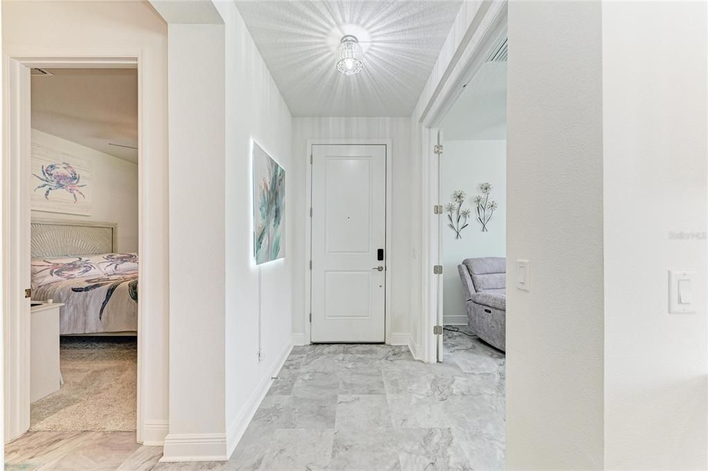 En Venta: $400,000 (2 camas, 2 baños, 1672 Pies cuadrados)