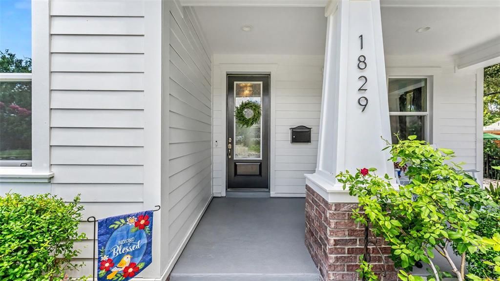 For Sale: $749,900 (4 beds, 3 baths, 2272 Square Feet)