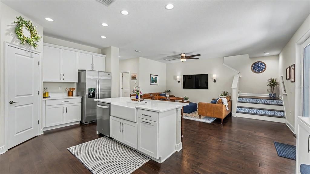 For Sale: $749,900 (4 beds, 3 baths, 2272 Square Feet)