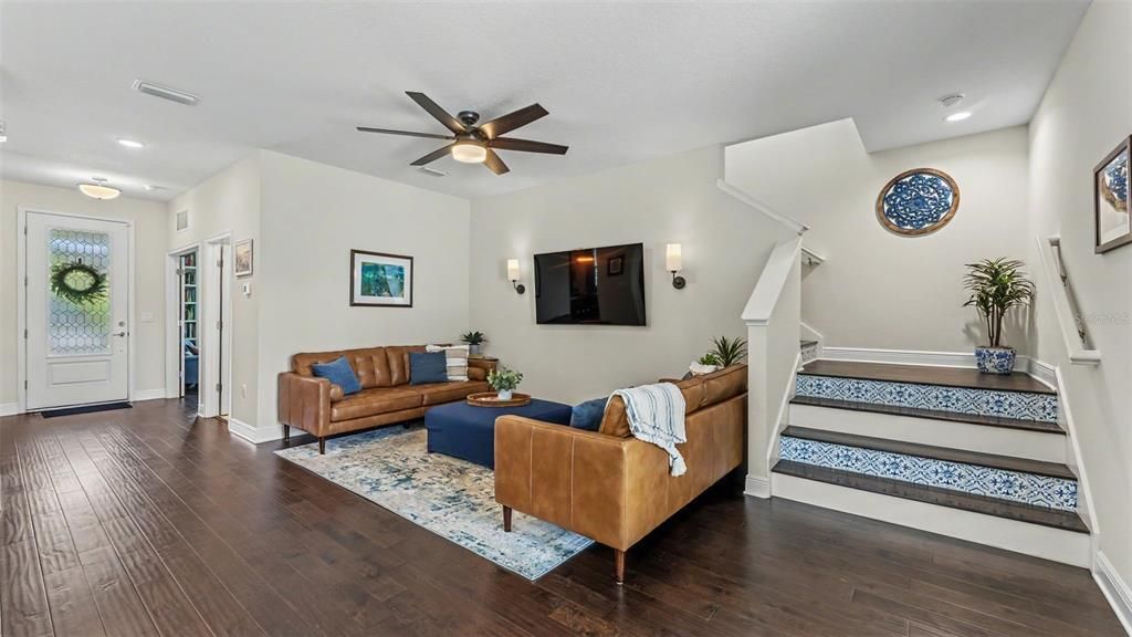 For Sale: $749,900 (4 beds, 3 baths, 2272 Square Feet)