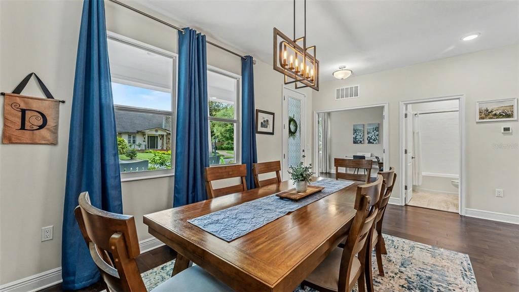 For Sale: $749,900 (4 beds, 3 baths, 2272 Square Feet)