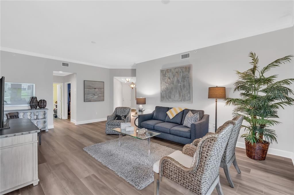 For Rent: $4,400 (2 beds, 2 baths, 1798 Square Feet)