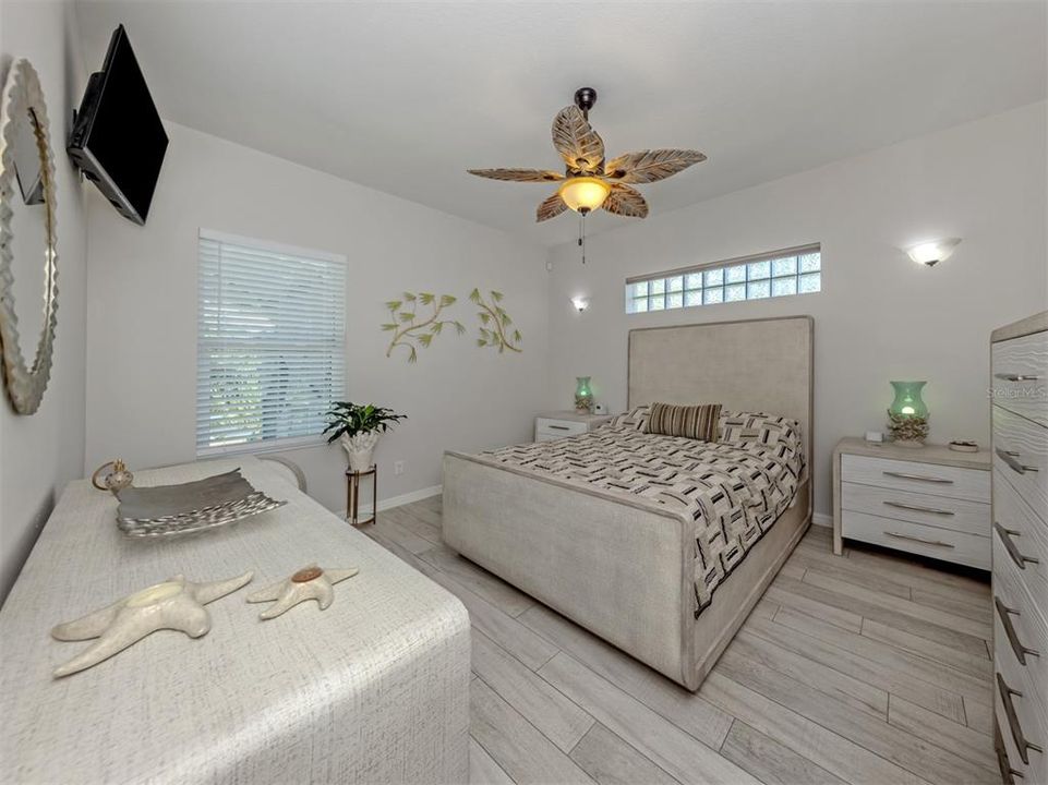 En Venta: $624,900 (3 camas, 2 baños, 1850 Pies cuadrados)