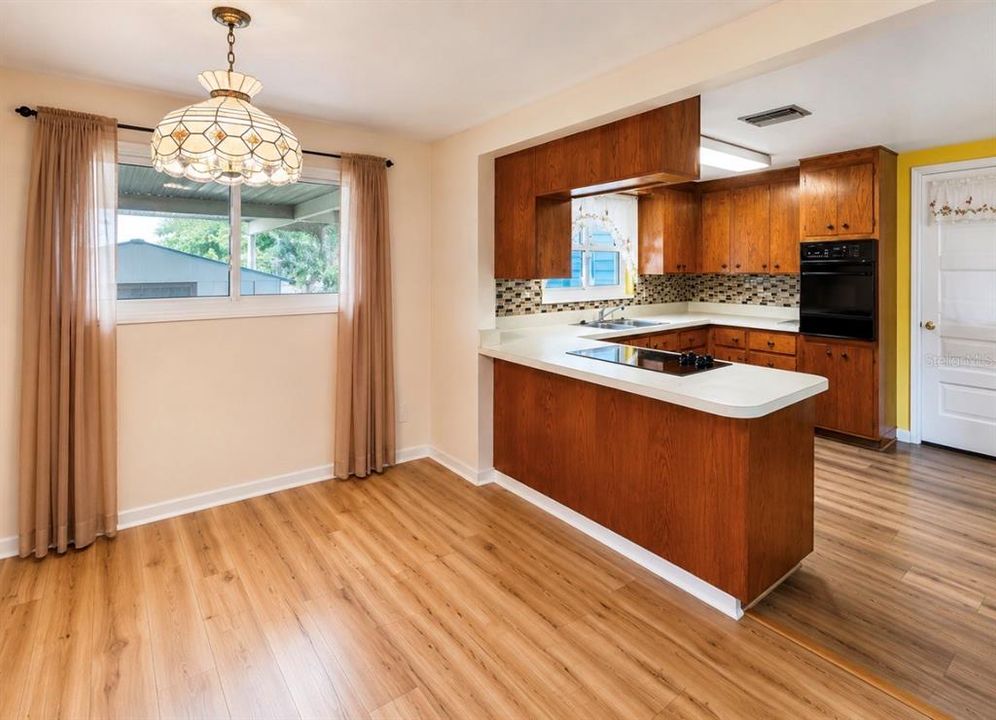 En Venta: $365,000 (3 camas, 2 baños, 1580 Pies cuadrados)