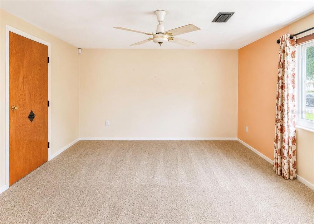 En Venta: $365,000 (3 camas, 2 baños, 1580 Pies cuadrados)