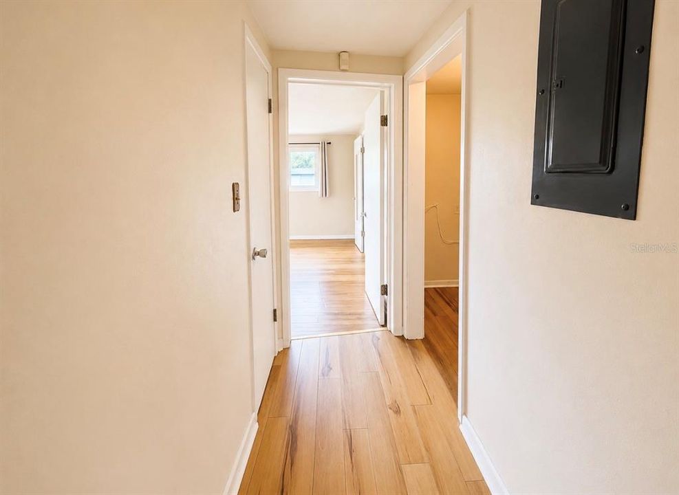 En Venta: $365,000 (3 camas, 2 baños, 1580 Pies cuadrados)