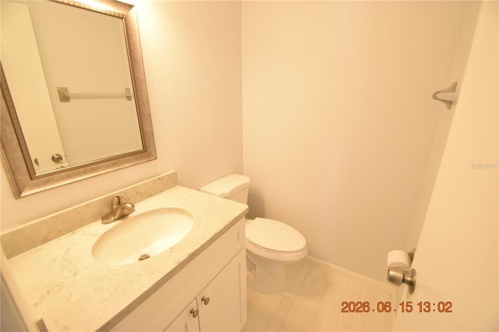 For Rent: $2,895 (3 beds, 2 baths, 2041 Square Feet)