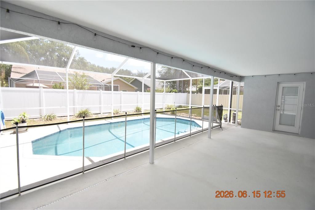 For Rent: $2,895 (3 beds, 2 baths, 2041 Square Feet)