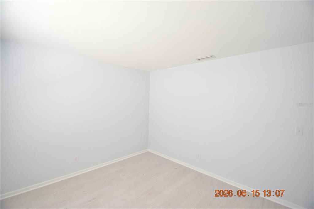 For Rent: $2,895 (3 beds, 2 baths, 2041 Square Feet)