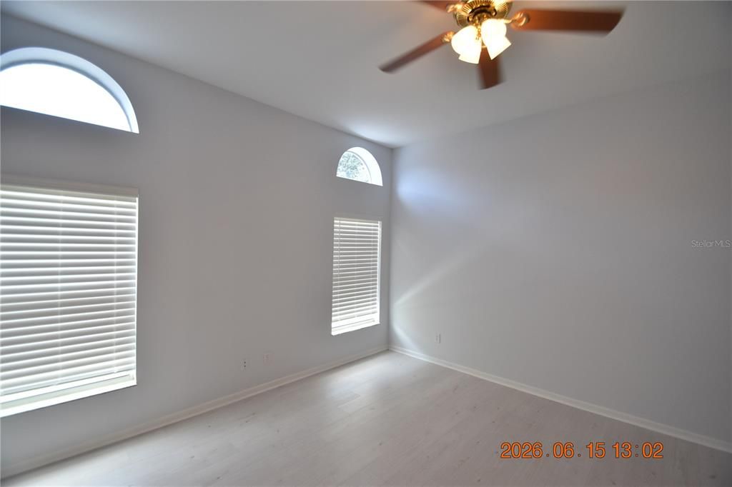 For Rent: $2,895 (3 beds, 2 baths, 2041 Square Feet)