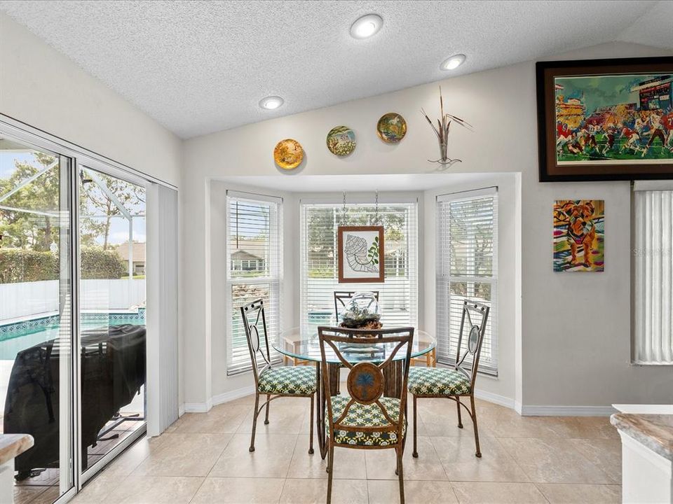 For Sale: $365,000 (2 beds, 2 baths, 1883 Square Feet)