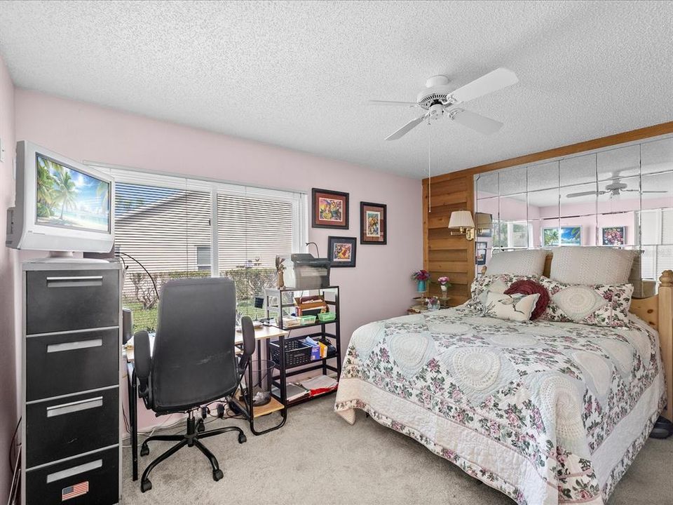 For Sale: $365,000 (2 beds, 2 baths, 1883 Square Feet)