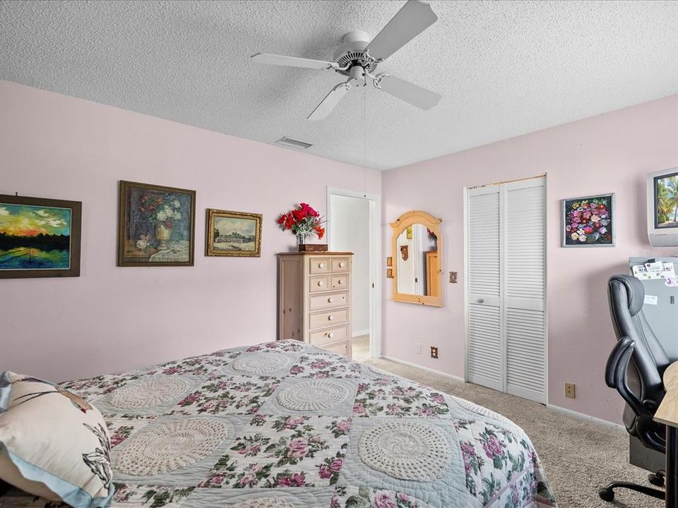 For Sale: $365,000 (2 beds, 2 baths, 1883 Square Feet)