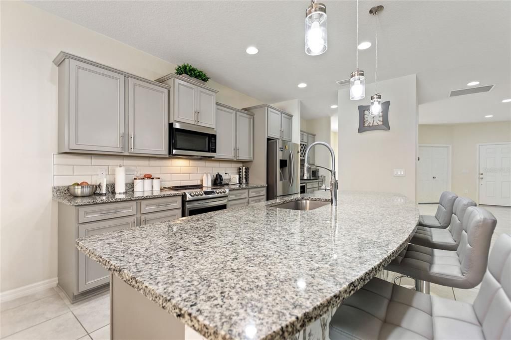 For Rent: $4,500 (4 beds, 2 baths, 3297 Square Feet)