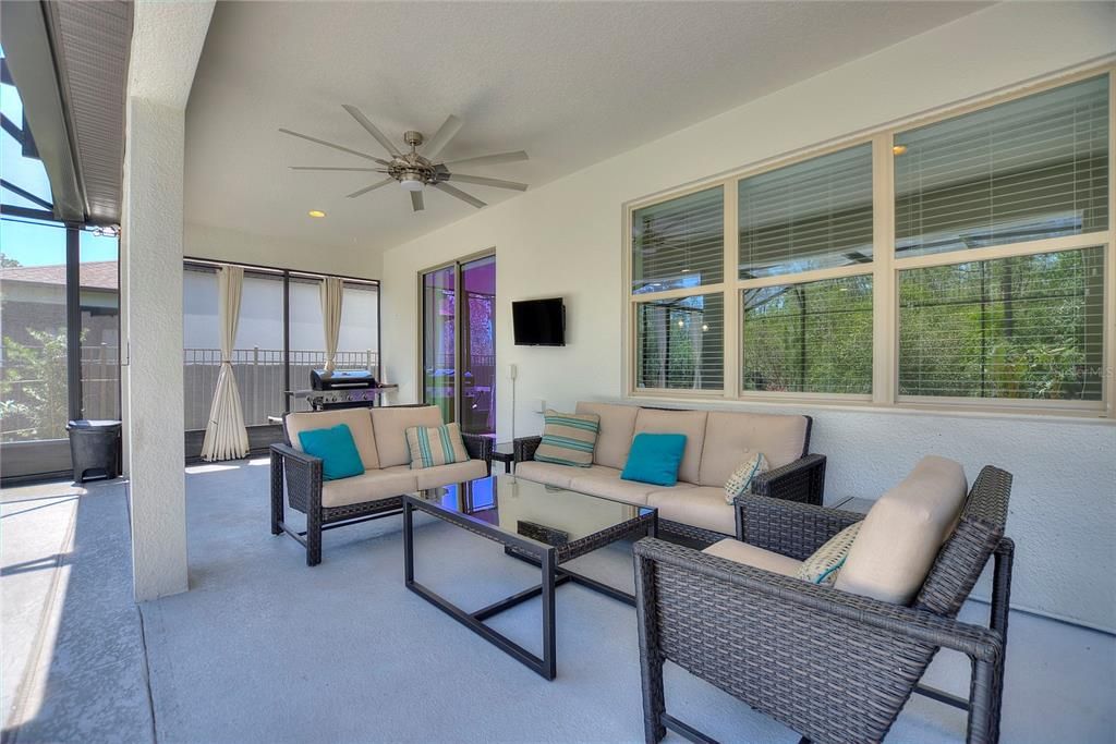 For Rent: $4,500 (4 beds, 2 baths, 3297 Square Feet)