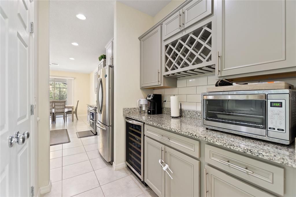 For Rent: $4,500 (4 beds, 2 baths, 3297 Square Feet)