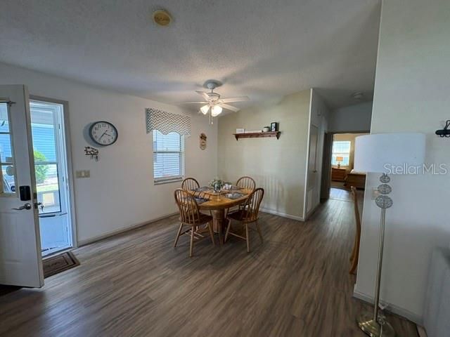 For Rent: $3,000 (2 beds, 2 baths, 1346 Square Feet)