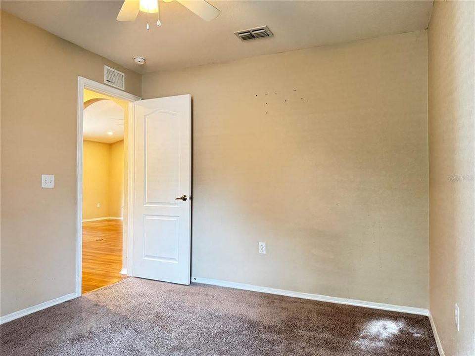 For Rent: $1,900 (3 beds, 2 baths, 1725 Square Feet)