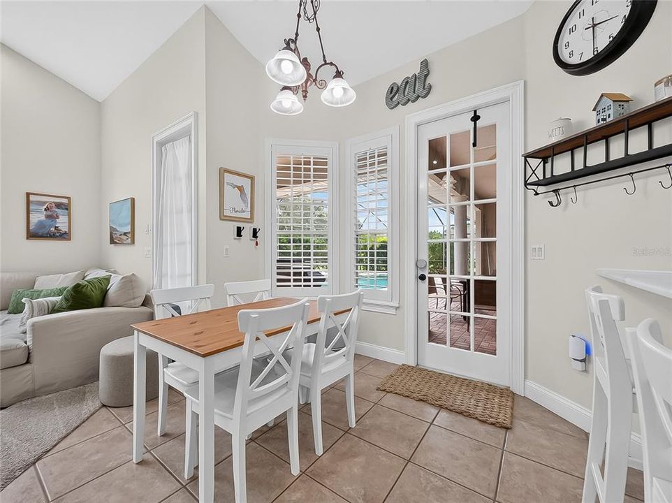 For Sale: $915,000 (4 beds, 3 baths, 3365 Square Feet)