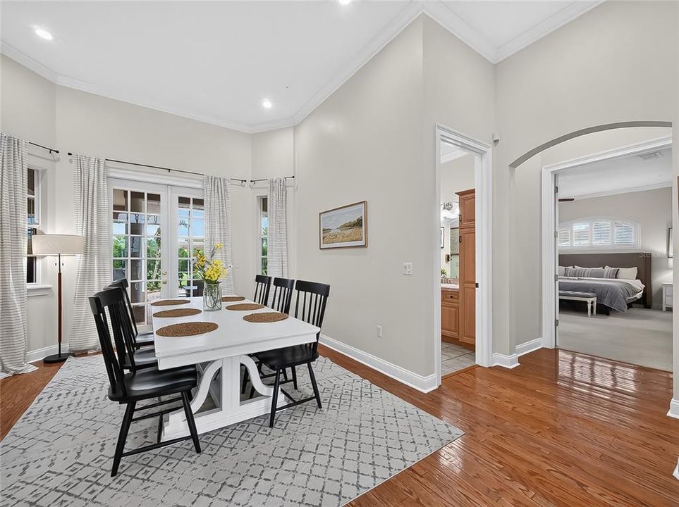For Sale: $915,000 (4 beds, 3 baths, 3365 Square Feet)