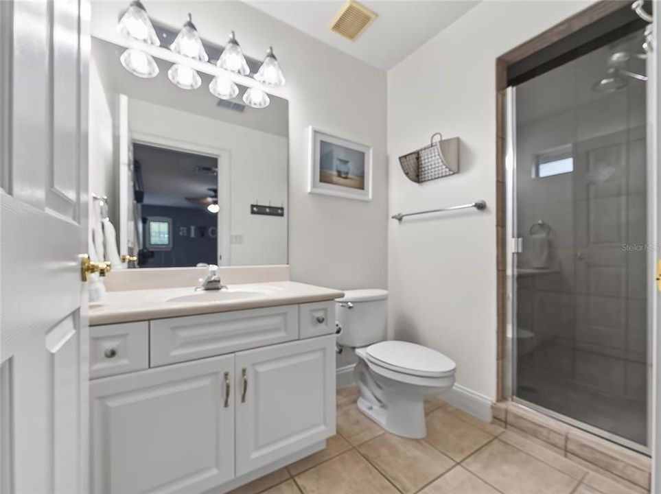 For Sale: $915,000 (4 beds, 3 baths, 3365 Square Feet)