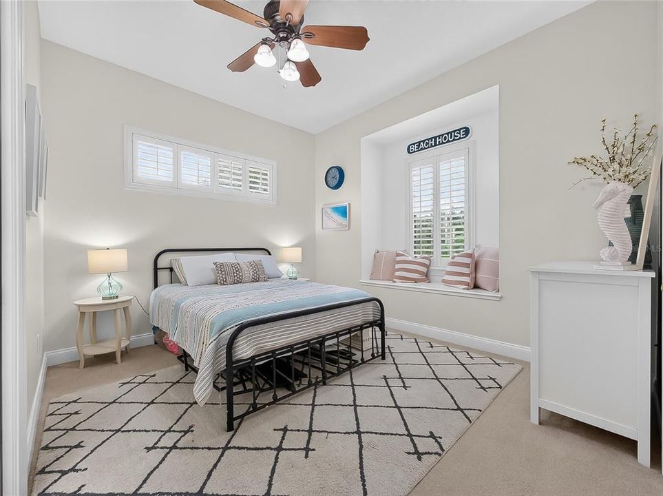 For Sale: $915,000 (4 beds, 3 baths, 3365 Square Feet)