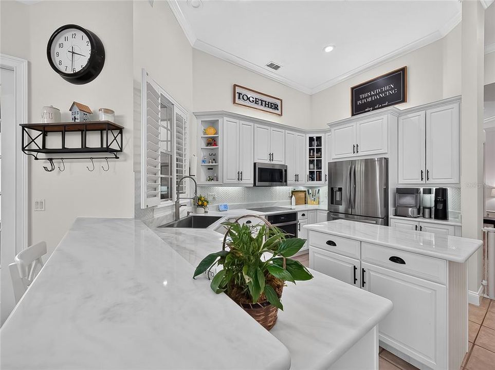 For Sale: $915,000 (4 beds, 3 baths, 3365 Square Feet)