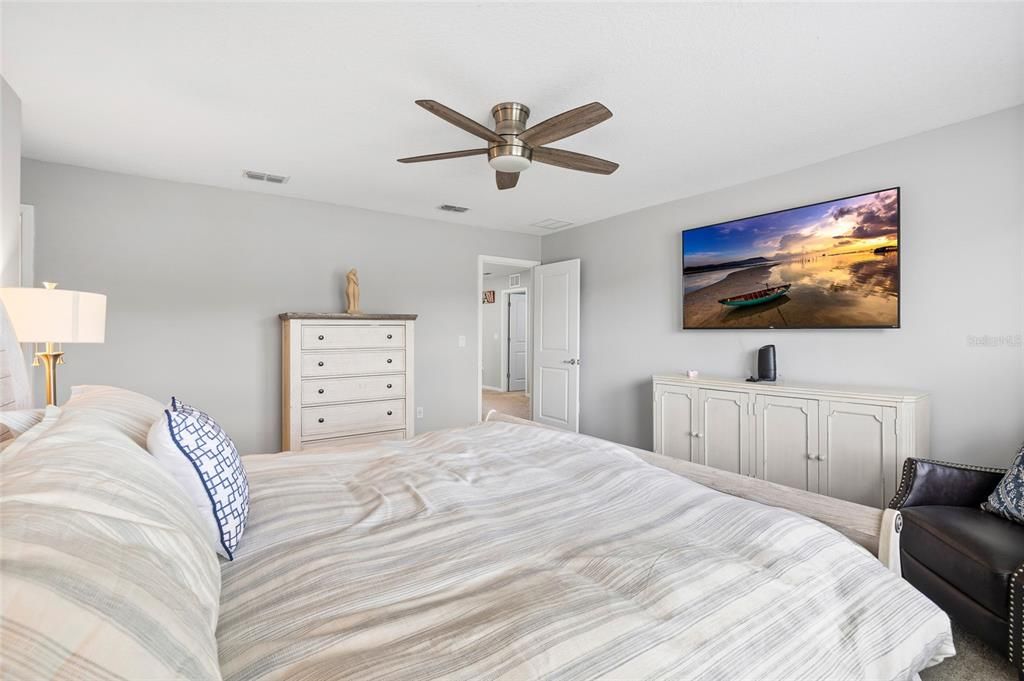 For Sale: $635,000 (5 beds, 4 baths, 3443 Square Feet)
