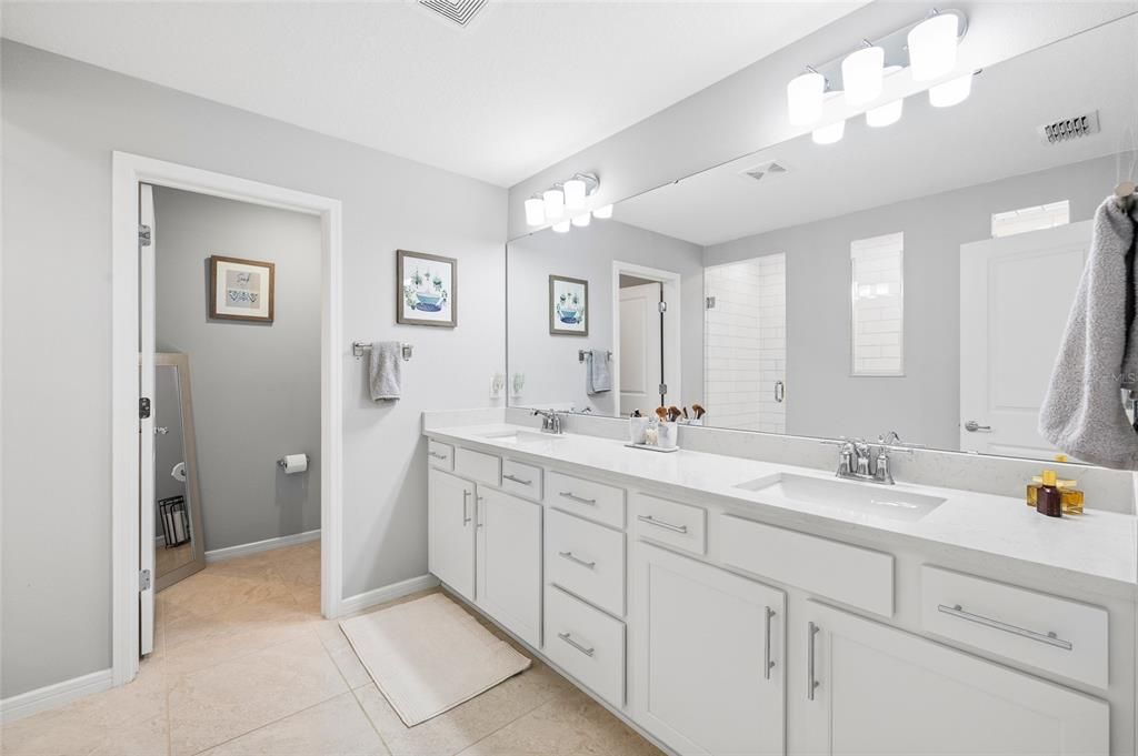 For Sale: $635,000 (5 beds, 4 baths, 3443 Square Feet)