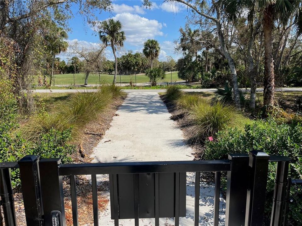 For Rent: $1,975 (3 beds, 2 baths, 1412 Square Feet)