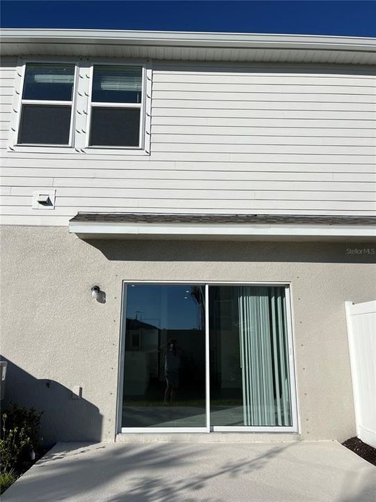 For Rent: $1,975 (3 beds, 2 baths, 1412 Square Feet)