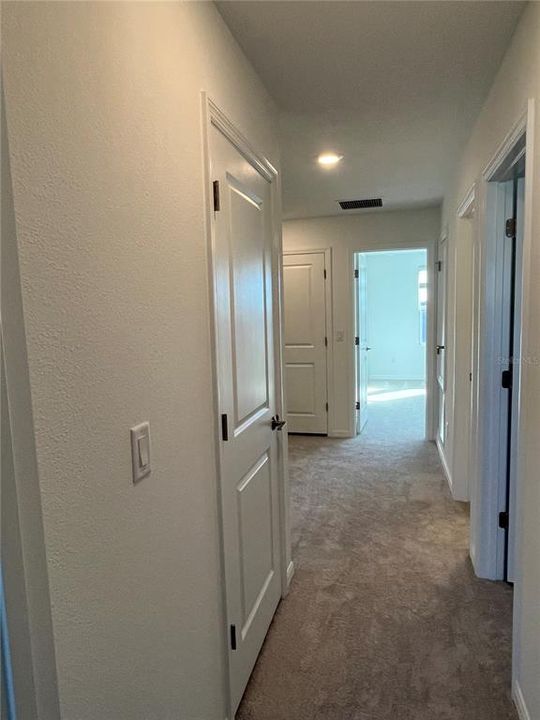 For Rent: $1,975 (3 beds, 2 baths, 1412 Square Feet)