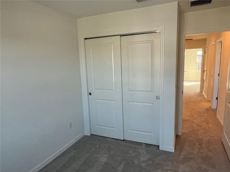 For Rent: $1,975 (3 beds, 2 baths, 1412 Square Feet)