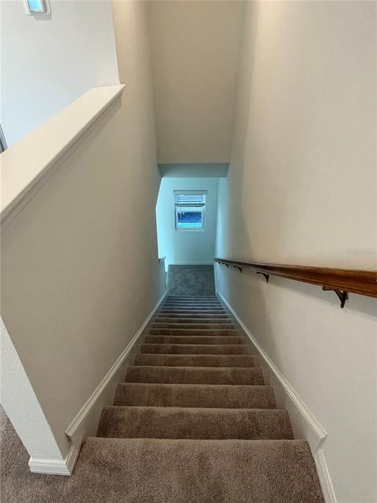 For Rent: $1,975 (3 beds, 2 baths, 1412 Square Feet)